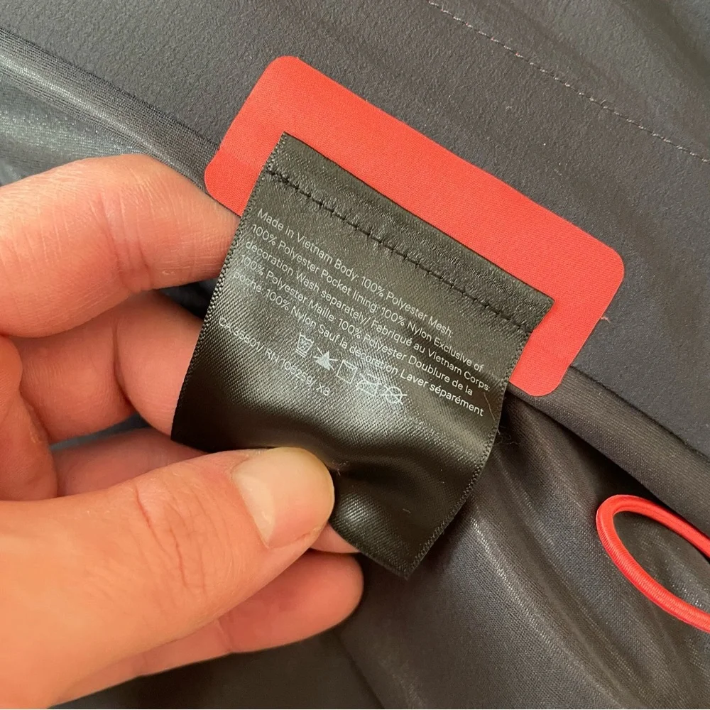 Lululemon Glyde Outpour Shell Rain Windbreaker  Jacket In Salmon Small Gorpcore